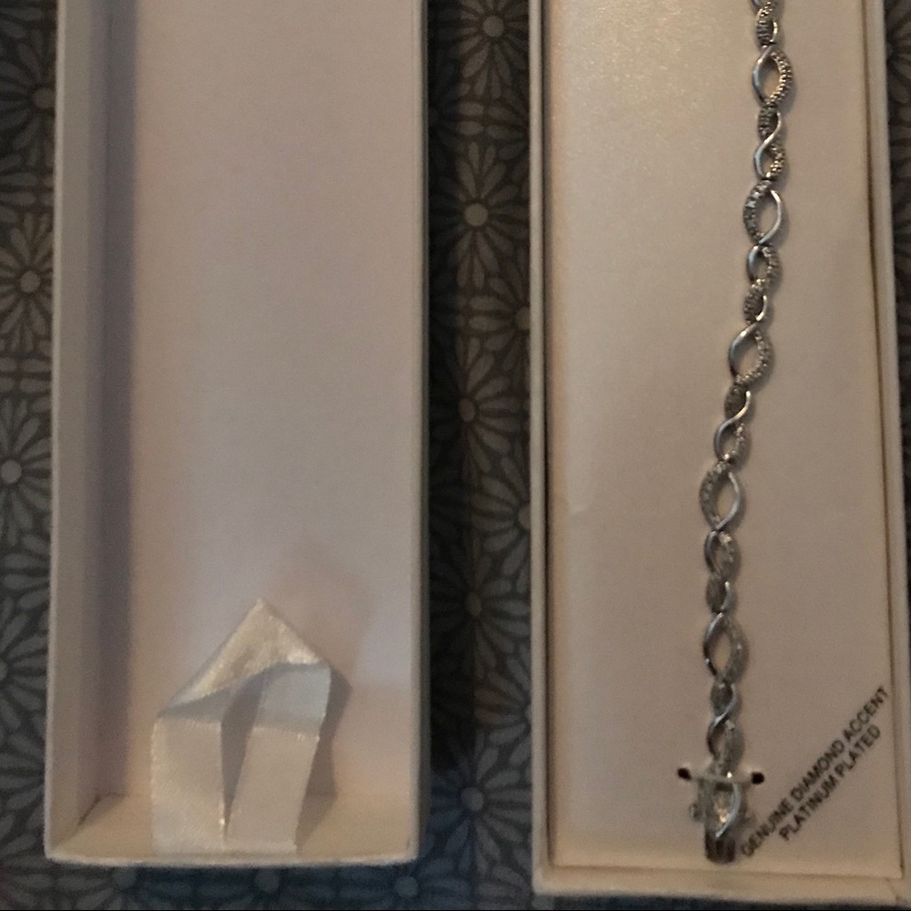 Bracelet for sale with diamond 💎
